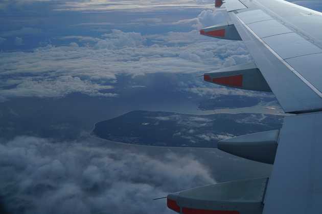 Flying to the Sunshine Coast